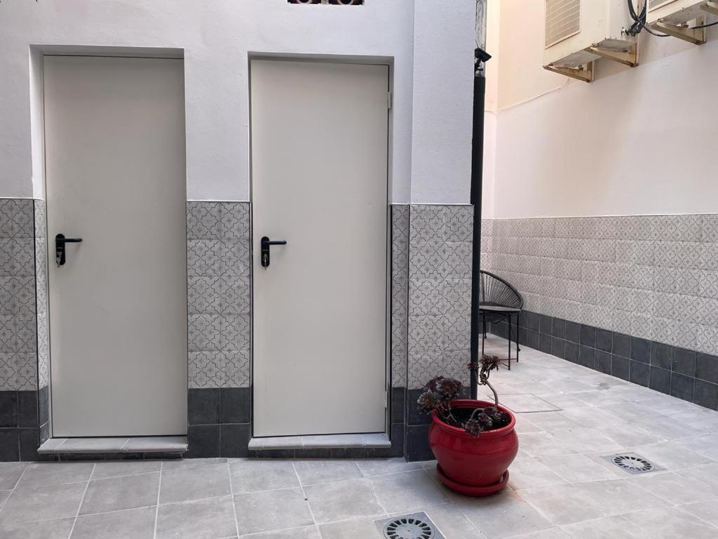 Apartamentos Sol Y Luna La Línea de la Concepción Dış mekan fotoğraf