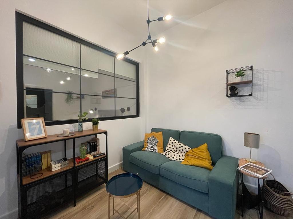 Apartamentos Sol Y Luna La Línea de la Concepción Dış mekan fotoğraf